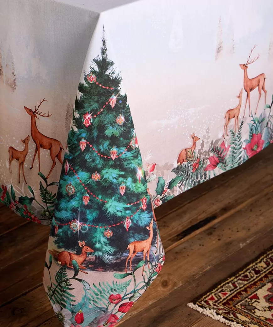 Joe Browns Kitchenware & Dining | Christmas Homeware*Wondrous Woodland Christmas Table Cloth